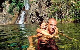 Sandy Creek Falls (Tjaynera Falls)